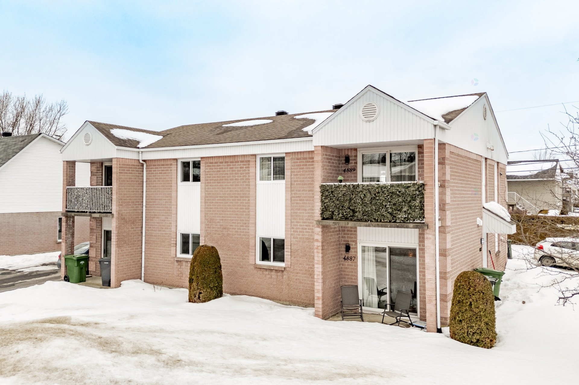 









4887

 - 4893


Rue Gabriel

,
Sherbrooke (Brompton/Rock Forest/Saint-Élie/Deauville),




QC
J1N2H1

