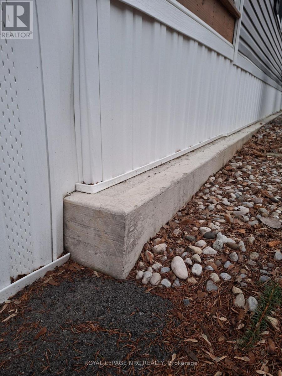 












440 - 23 FOUR MILE CREEK ROAD

,
Niagara-on-the-Lake (St. Davids),




Ontario
L0S1J1

