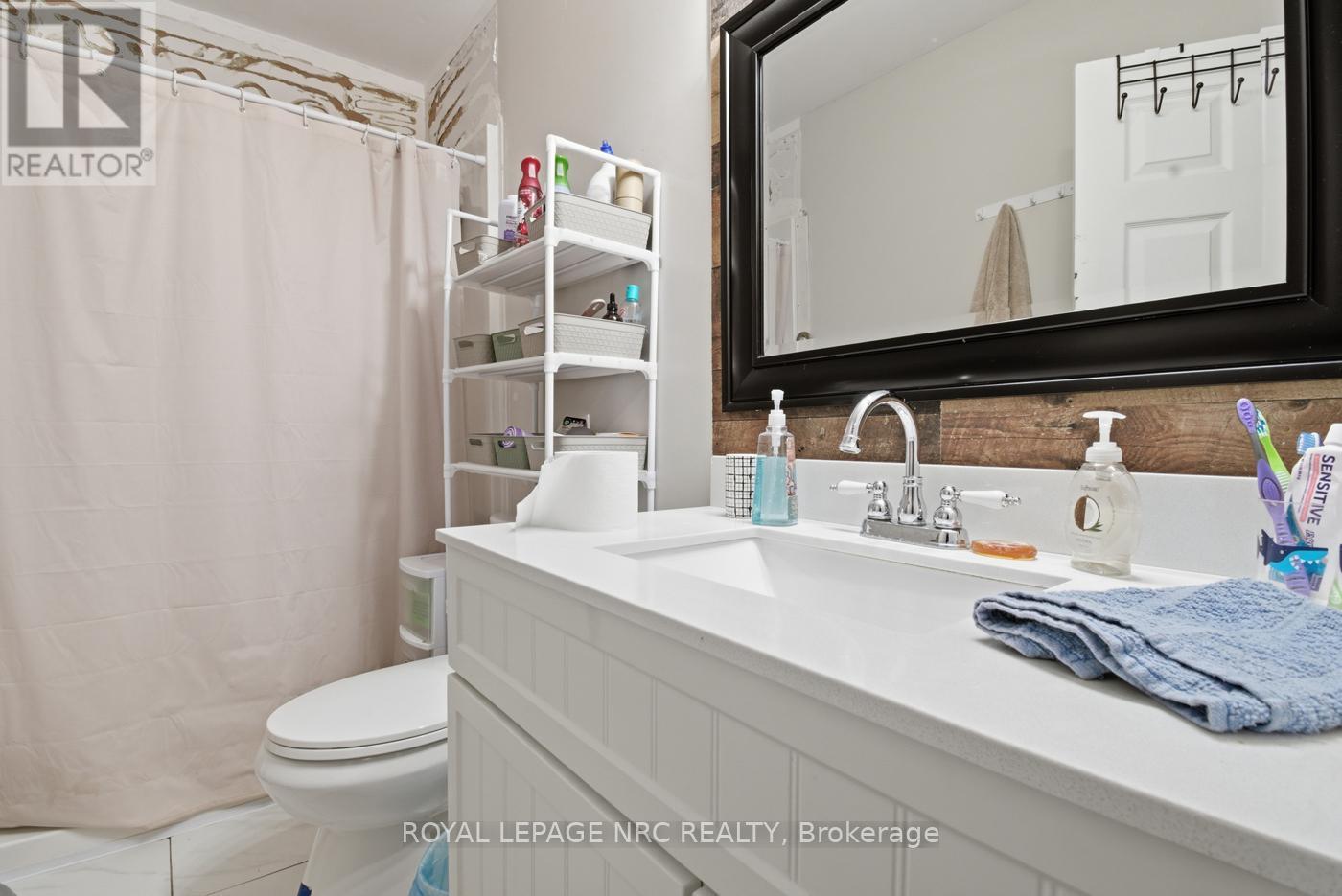 












595 LINCOLN STREET

,
Welland (Lincoln/Crowland),




Ontario
L3B4R1

