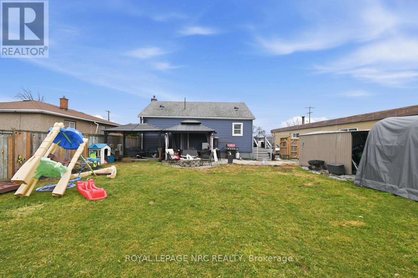












595 LINCOLN STREET

,
Welland (Lincoln/Crowland),




Ontario
L3B4R1

