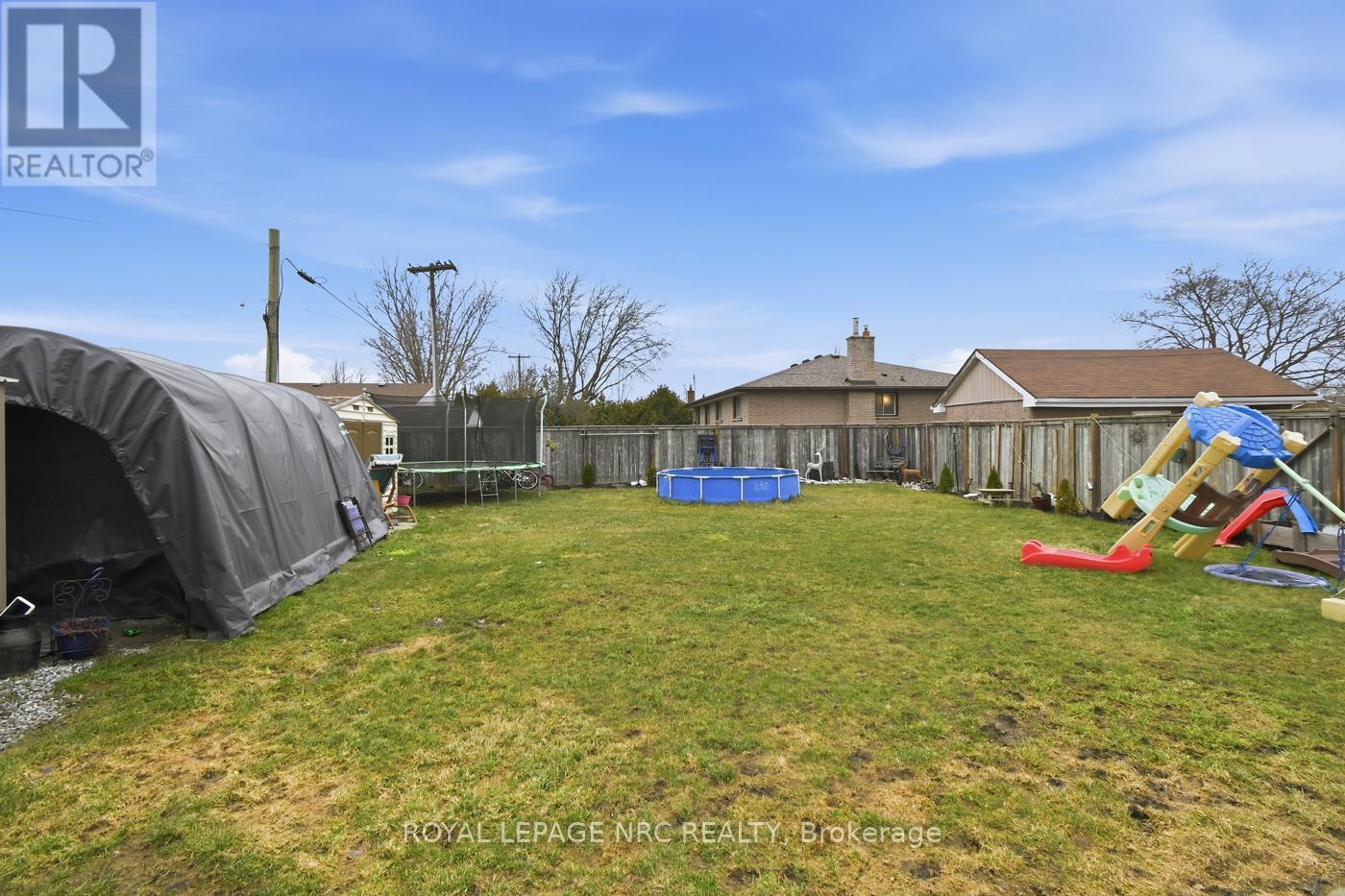 












595 LINCOLN STREET

,
Welland (Lincoln/Crowland),




Ontario
L3B4R1

