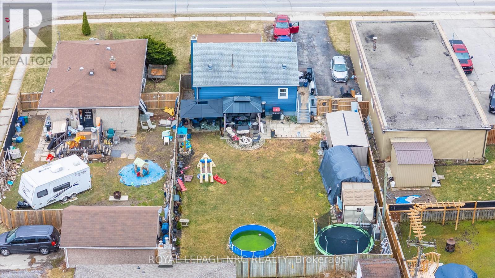 












595 LINCOLN STREET

,
Welland (Lincoln/Crowland),




Ontario
L3B4R1

