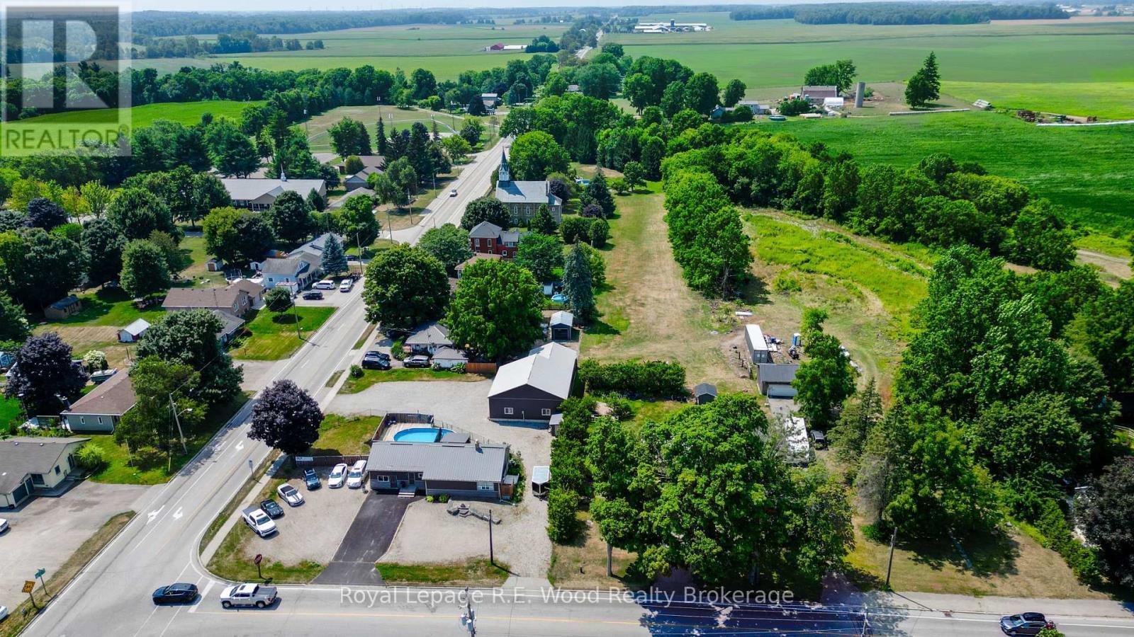 












4 WEST STREET N

,
Norwich (Springford),




Ontario
N0J1X0

