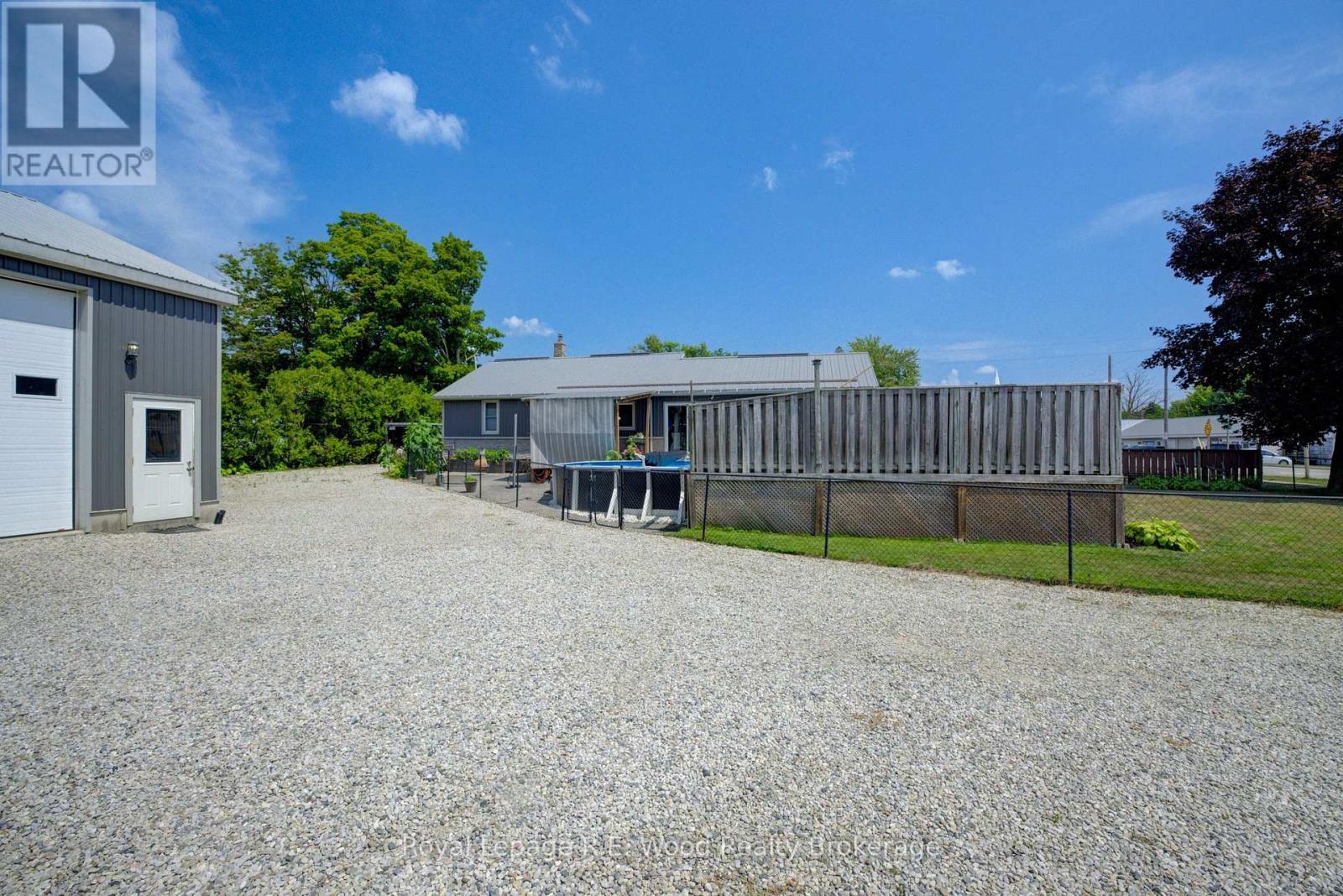 












4 WEST STREET N

,
Norwich (Springford),




Ontario
N0J1X0


