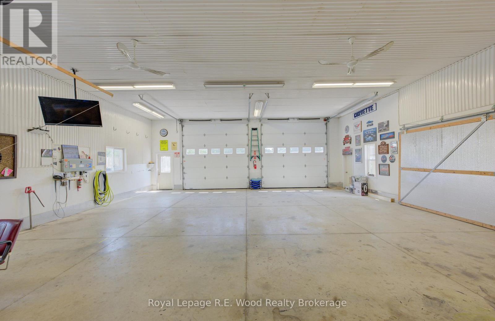 












4 WEST STREET N

,
Norwich (Springford),




Ontario
N0J1X0

