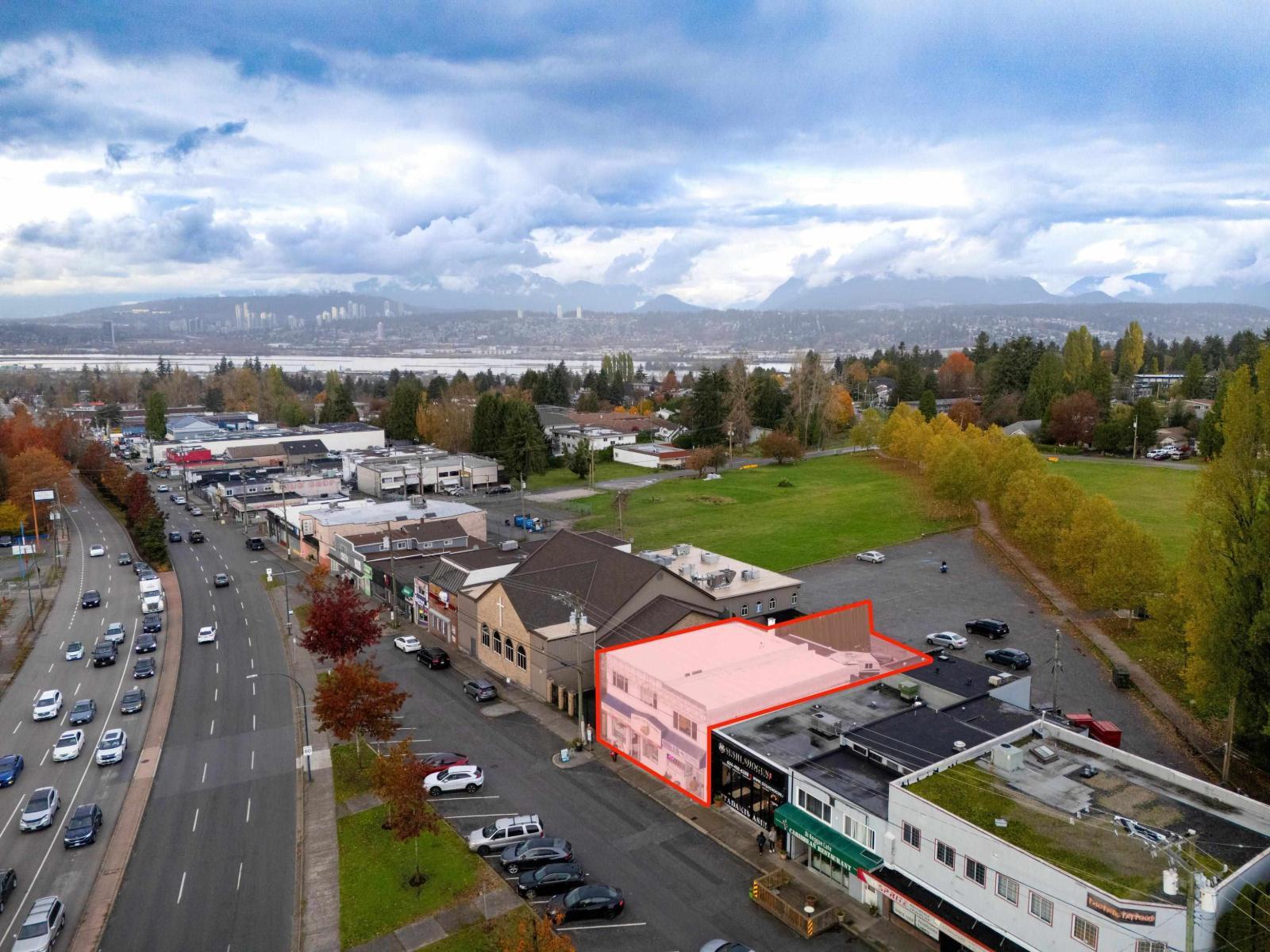 












13585 KING GEORGE BOULEVARD

,
Surrey,




British Columbia
V3T2V1

