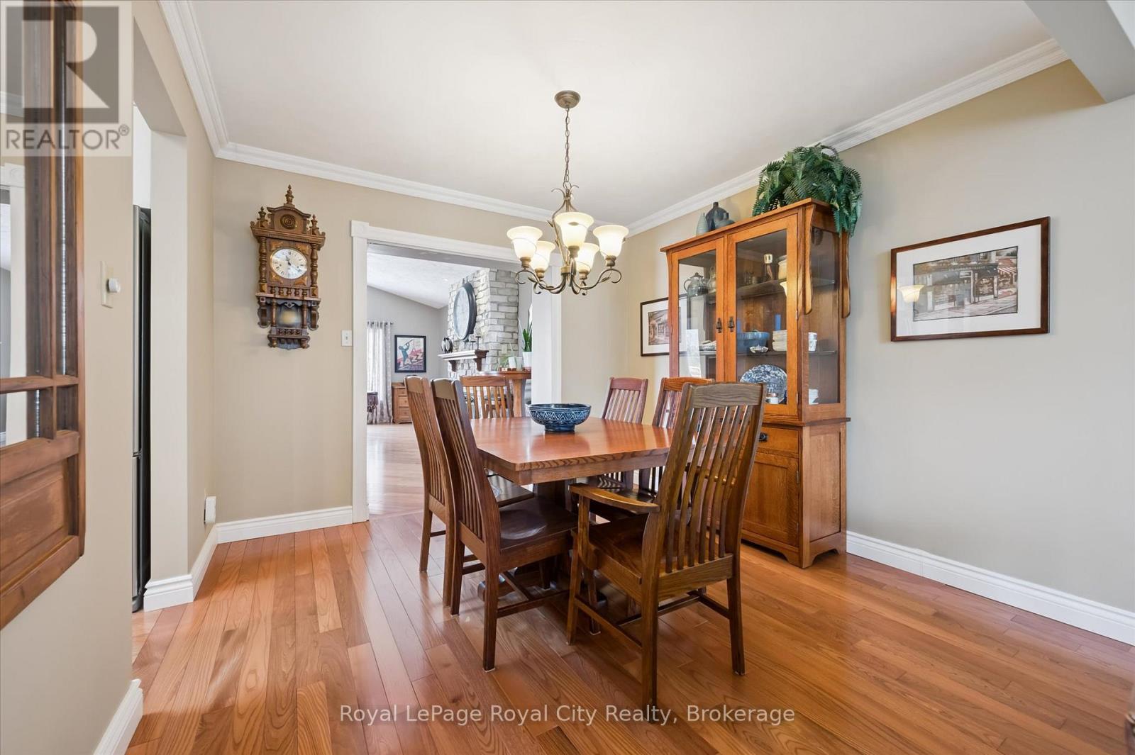 












278 COLBORNE STREET

,
Centre Wellington (Elora/Salem),




Ontario
N0B1S0

