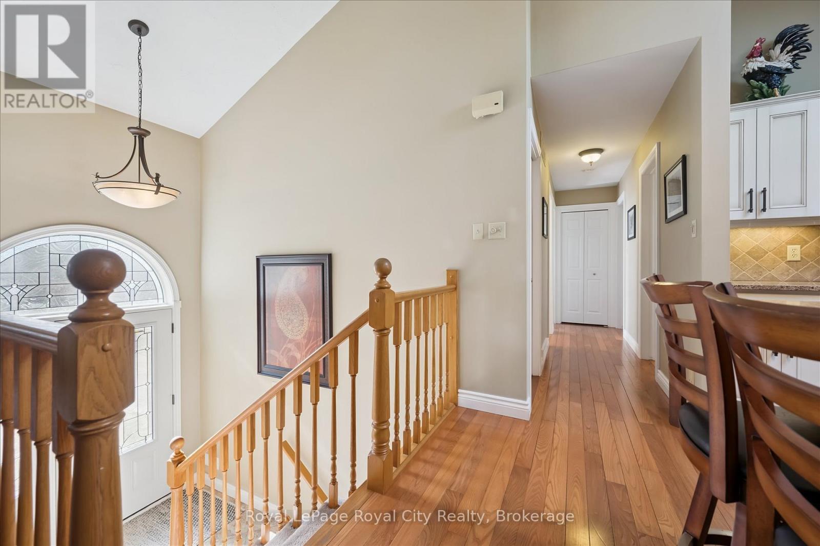 












278 COLBORNE STREET

,
Centre Wellington (Elora/Salem),




Ontario
N0B1S0

