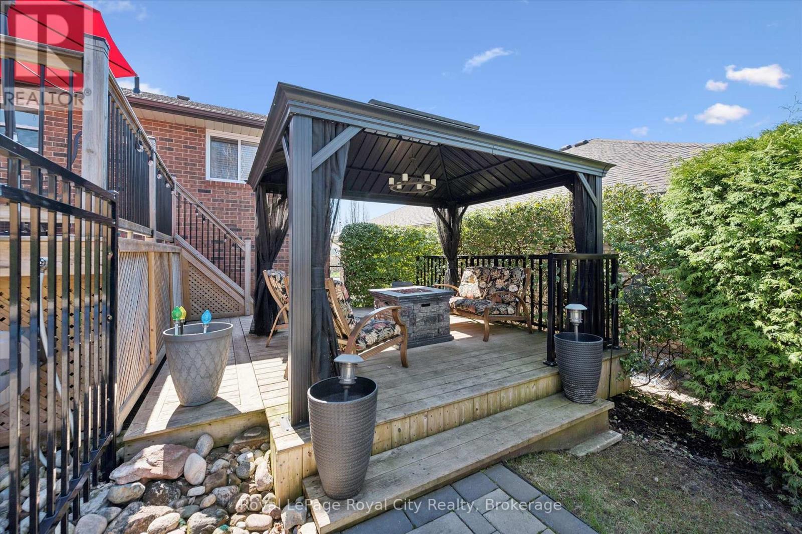 












278 COLBORNE STREET

,
Centre Wellington (Elora/Salem),




Ontario
N0B1S0

