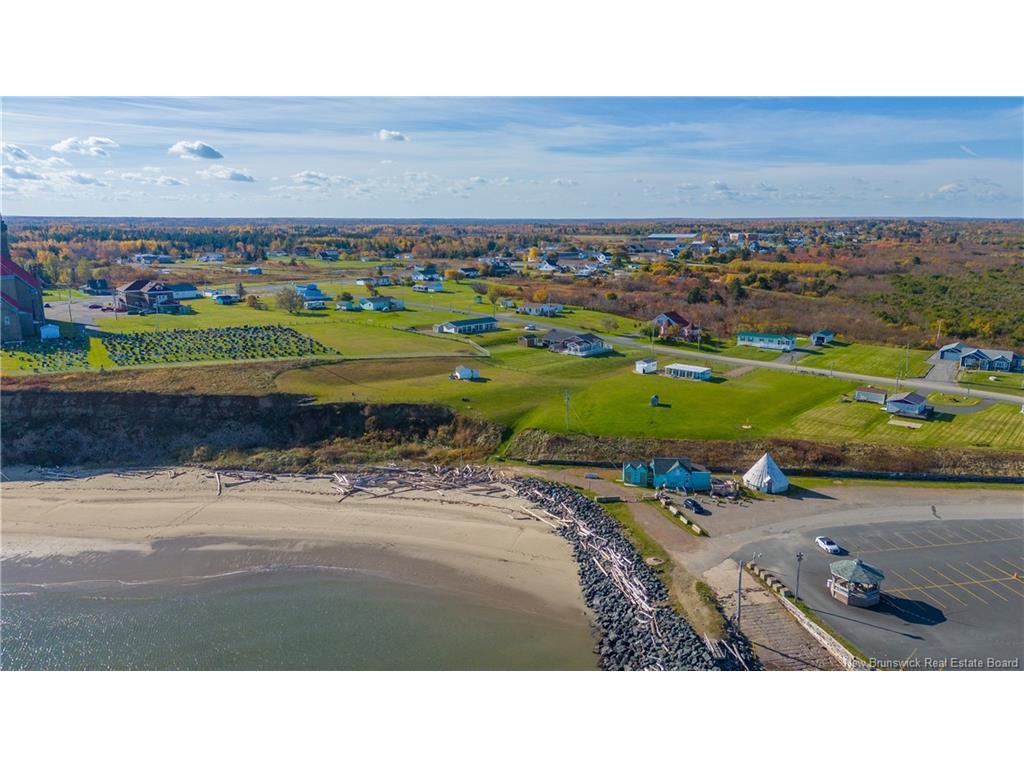 









36


Portuaire

AVE,
Grande-Anse,




NB
E8N 1C2

