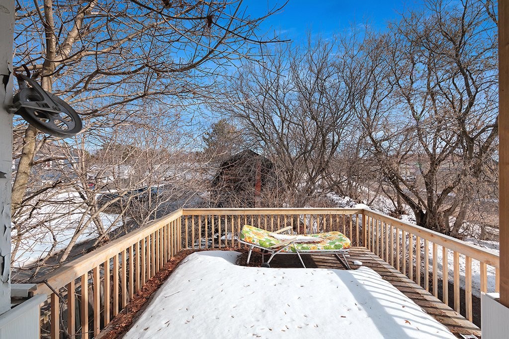 









387


Rue Main

,
Shawville,




QC
J0X2Y0

