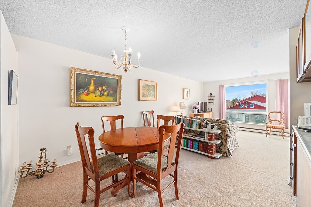 









387


Rue Main

,
Shawville,




QC
J0X2Y0

