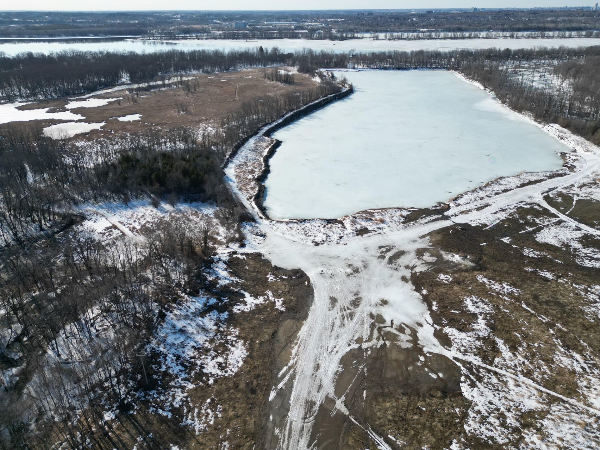 









980


Rue Notre-Dame

,
Gatineau (Gatineau),







QC
J8P1N9

