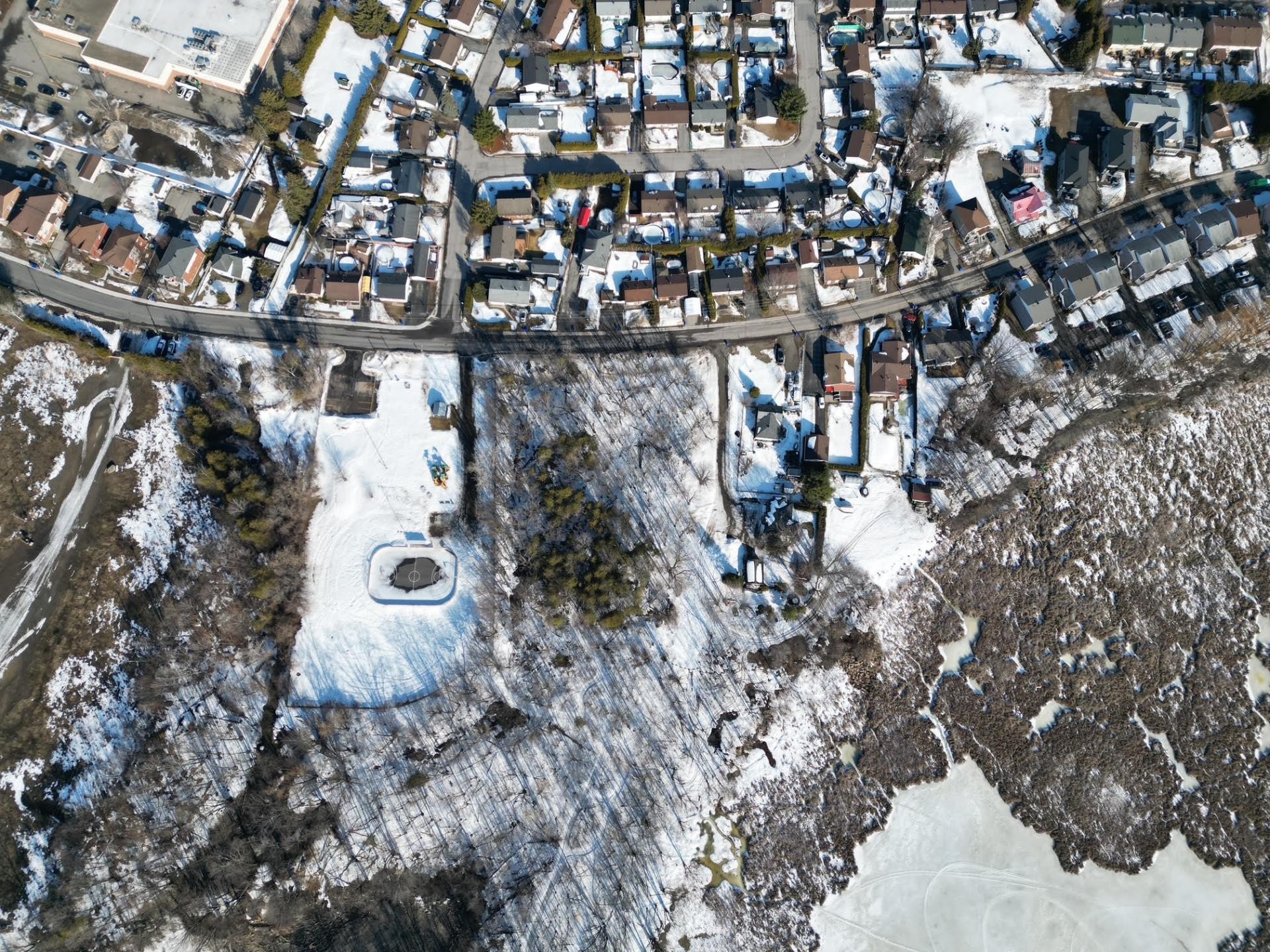 









980


Rue Notre-Dame

,
Gatineau (Gatineau),







QC
J8P1N9

