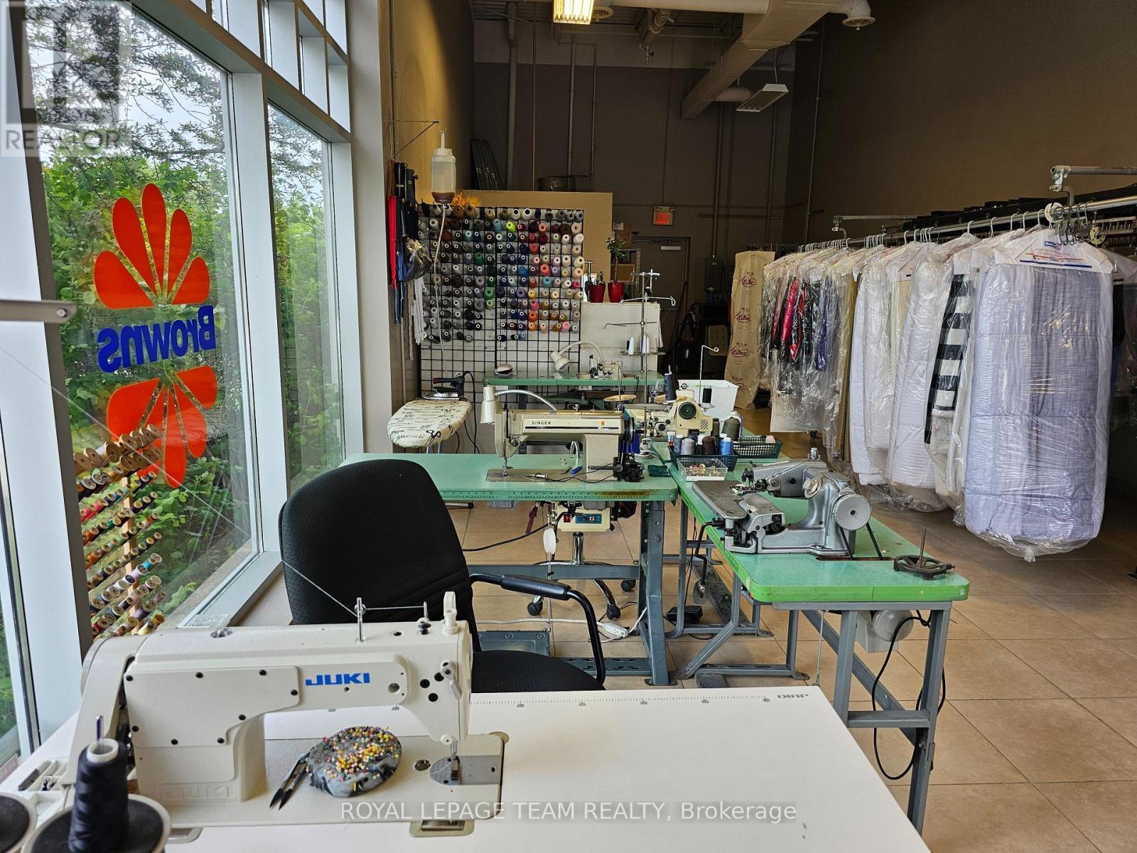 












854 MARCH ROAD

,
Ottawa,




Ontario
K2W0C9

