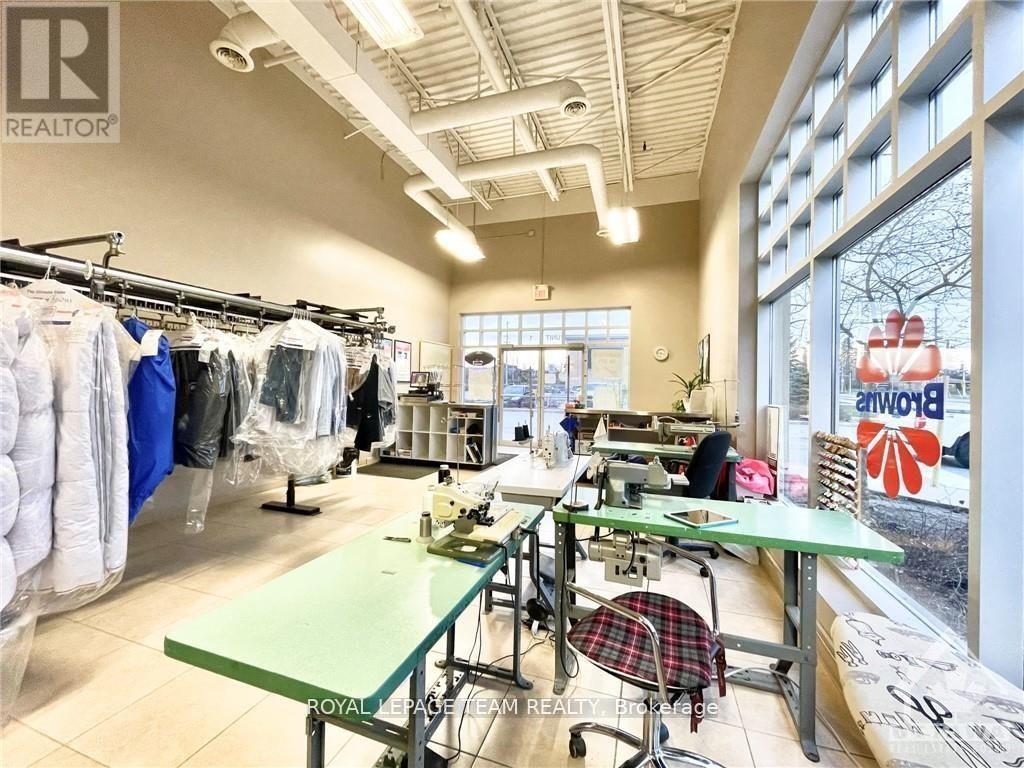 












854 MARCH ROAD

,
Ottawa,




Ontario
K2W0C9

