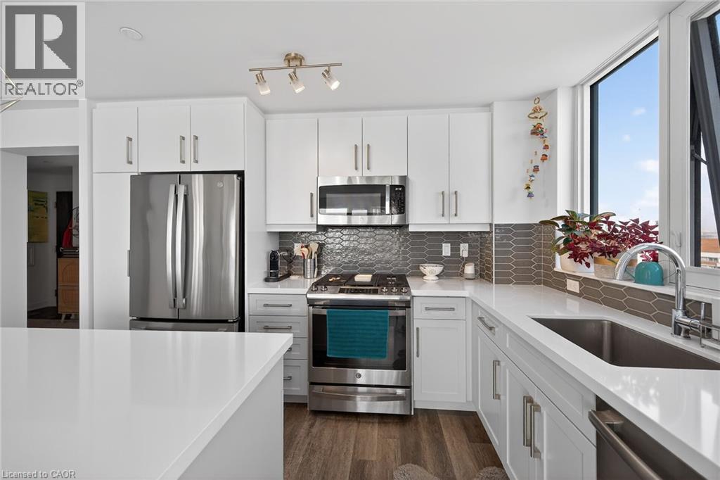 












2007 JAMES Street Unit# 1503

,
Burlington,




Ontario
L7R0G7

