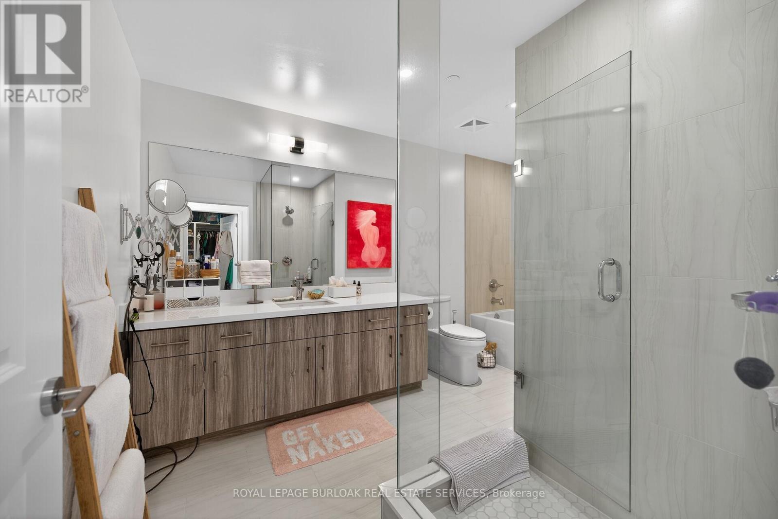 












1503 - 2007 JAMES STREET

,
Burlington,




Ontario
L7R0G7

