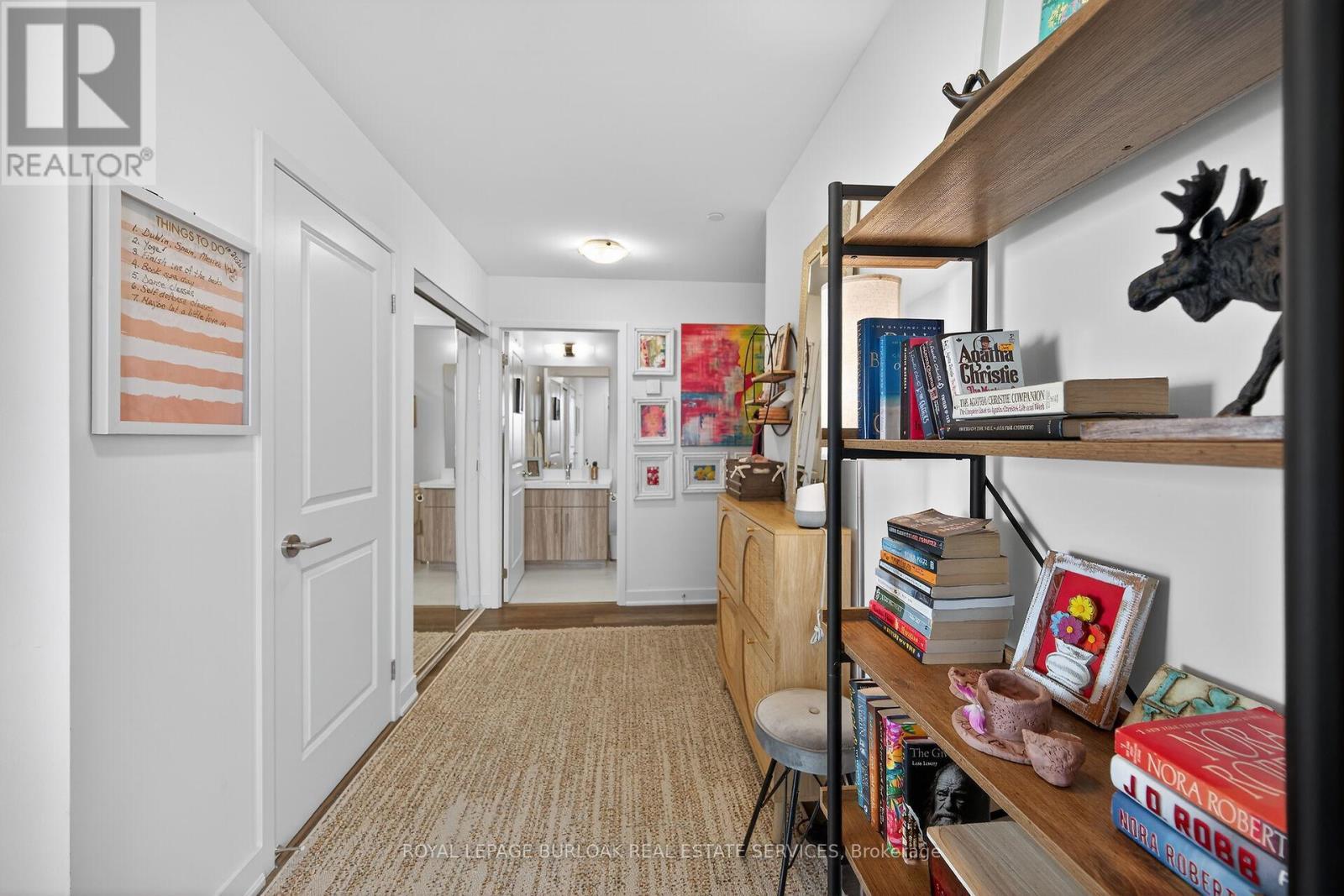 












1503 - 2007 JAMES STREET

,
Burlington,




Ontario
L7R0G7

