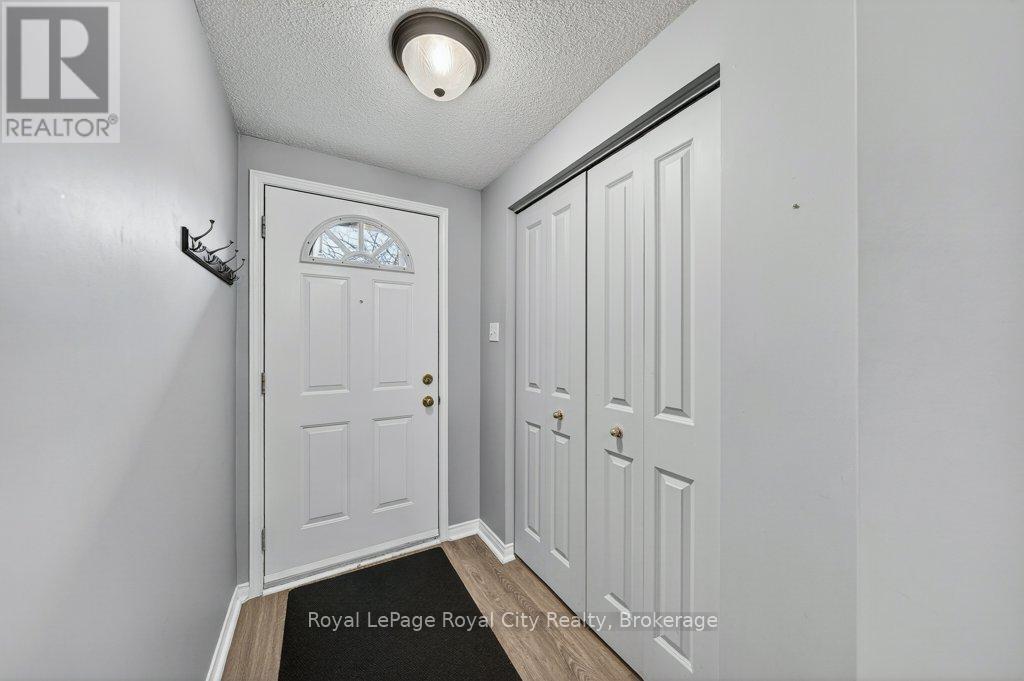 












37 - 66 RODGERS ROAD

,
Guelph (Kortright West),




Ontario
N1G4Y5

