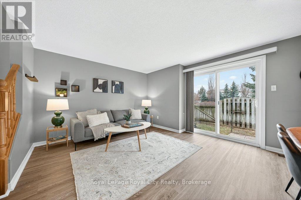 












37 - 66 RODGERS ROAD

,
Guelph (Kortright West),




Ontario
N1G4Y5

