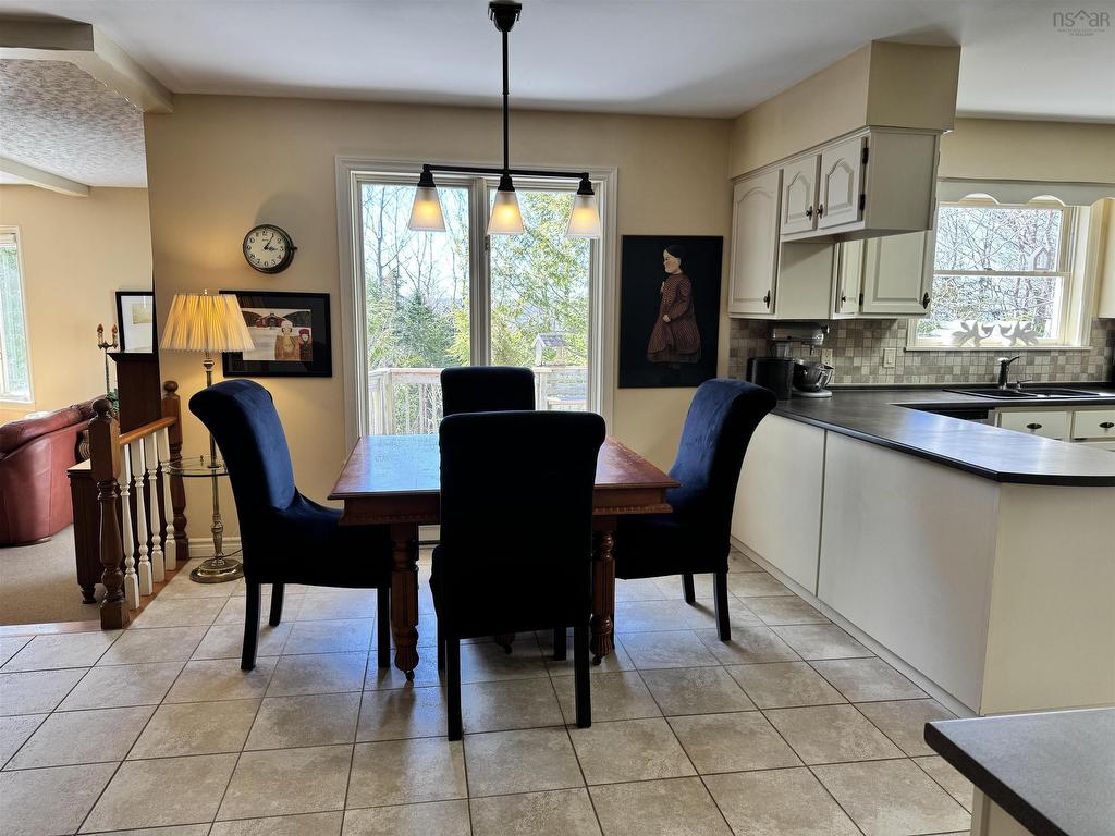 












40 Fundy Drive

,
Truro,




NS
B2N 5Z3

