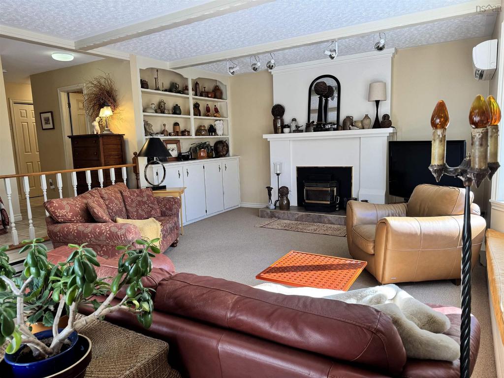 












40 Fundy Drive

,
Truro,




NS
B2N 5Z3

