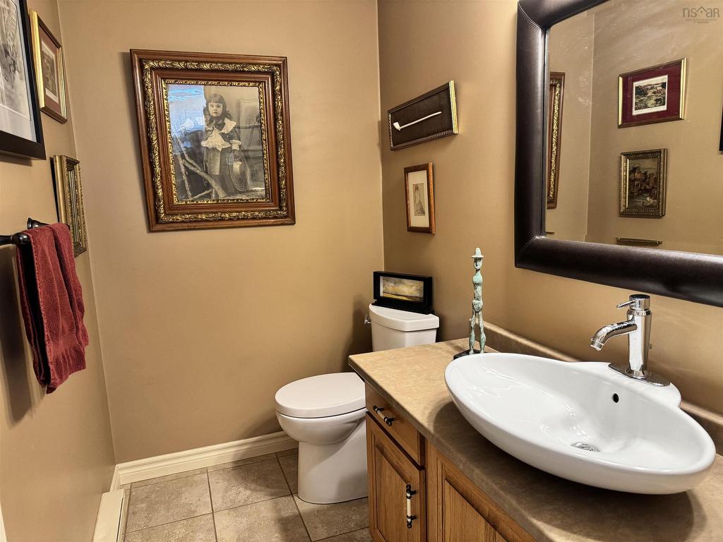 












40 Fundy Drive

,
Truro,




NS
B2N 5Z3

