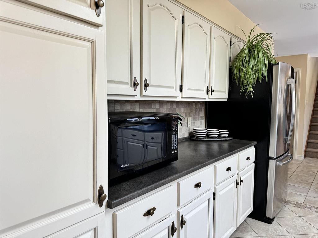 












40 Fundy Drive

,
Truro,




NS
B2N 5Z3

