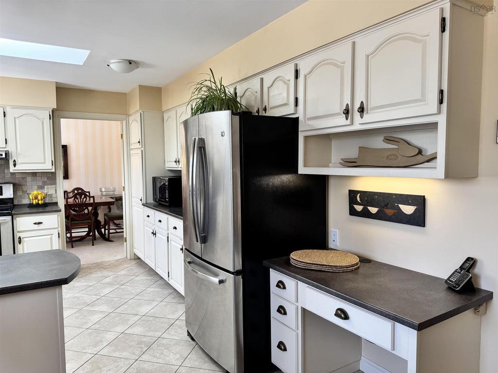 












40 Fundy Drive

,
Truro,




NS
B2N 5Z3

