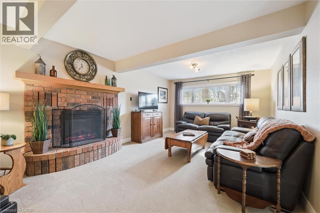 












278 COLBORNE Street

,
Elora,




Ontario
N0B1S0

