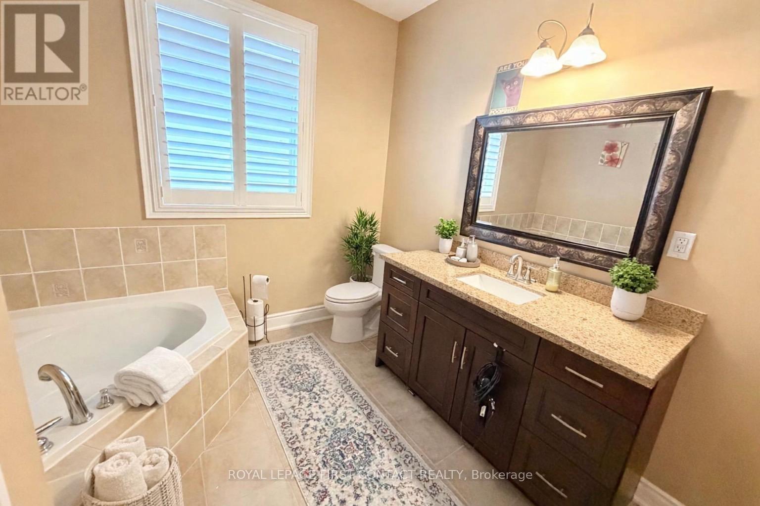 












1 MASTERS LANE

,
Wasaga Beach,




Ontario
L9Z1S9

