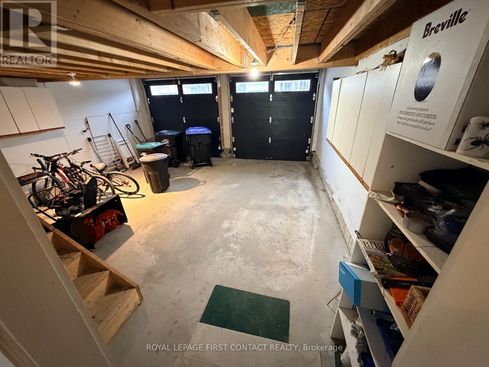 












1 MASTERS LANE

,
Wasaga Beach,




Ontario
L9Z1S9

