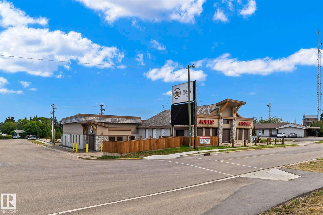 












5231  55 Street

,
Cold Lake,




Alberta
T9M1W2

