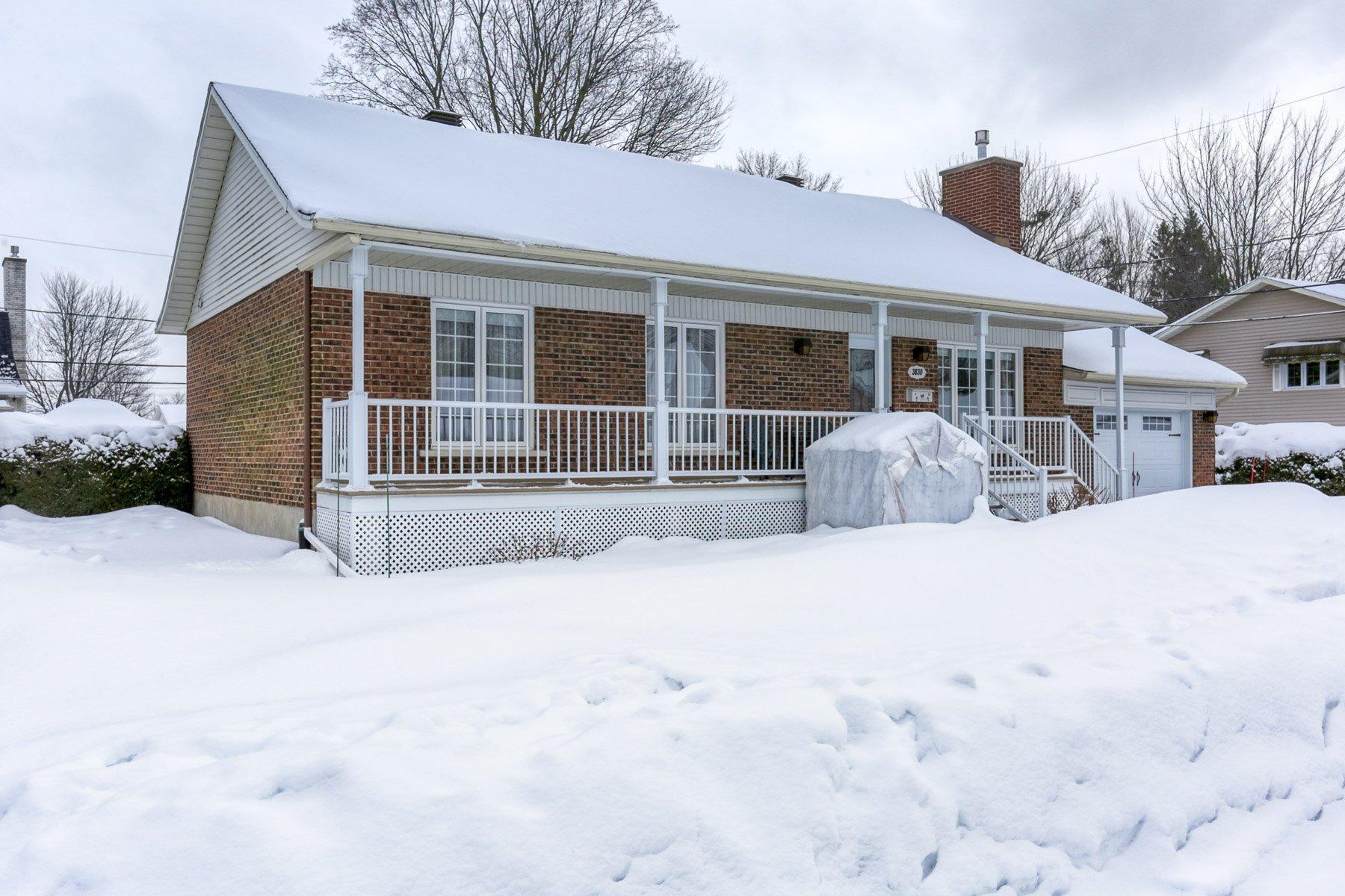 









3830


Rue Dompierre

,
Trois-Rivières,




QC
G8Y4Y6

