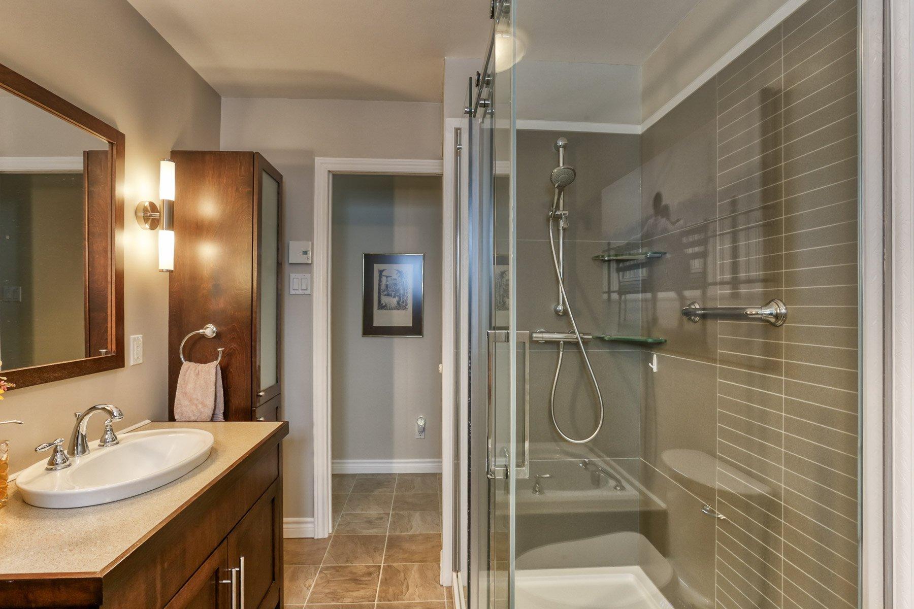 









3830


Rue Dompierre

,
Trois-Rivières,




QC
G8Y4Y6

