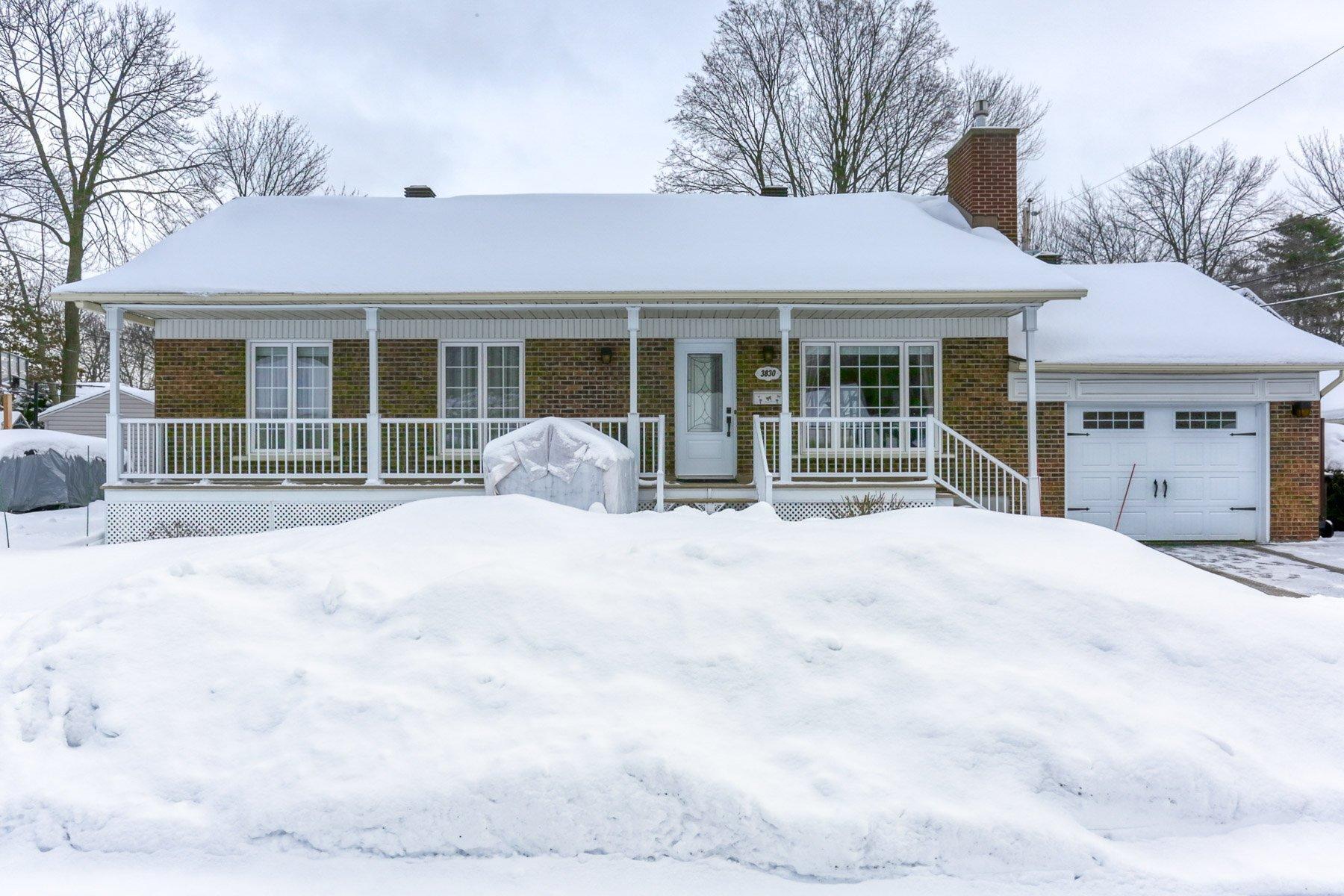 









3830


Rue Dompierre

,
Trois-Rivières,




QC
G8Y4Y6

