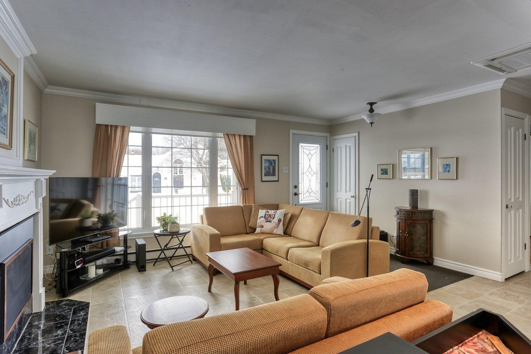 









3830


Rue Dompierre

,
Trois-Rivières,




QC
G8Y4Y6

