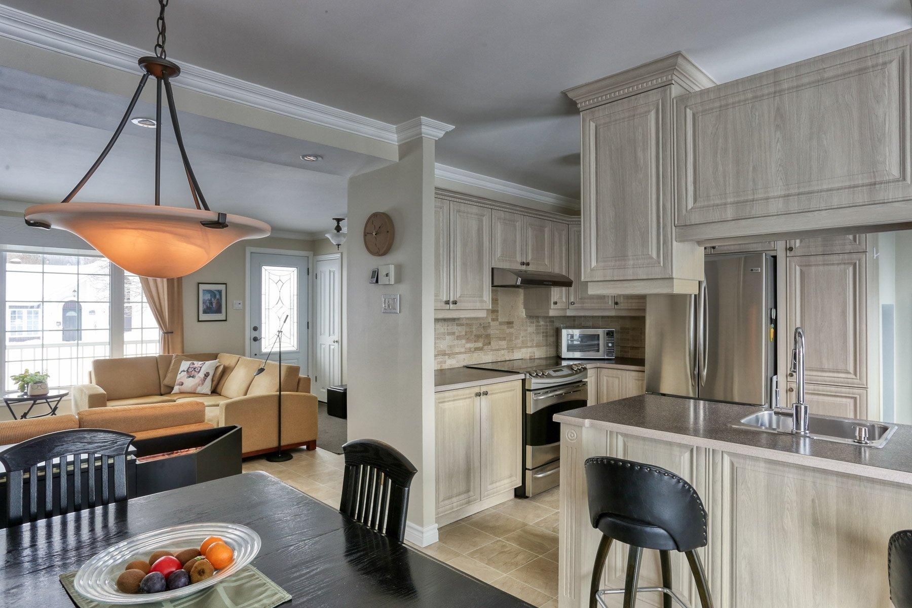 









3830


Rue Dompierre

,
Trois-Rivières,




QC
G8Y4Y6

