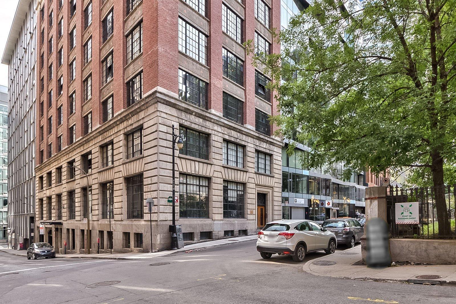 









454


Rue De La Gauchetière O.

, 501-502,
Montréal (Ville-Marie),




QC
H2Z1E3

