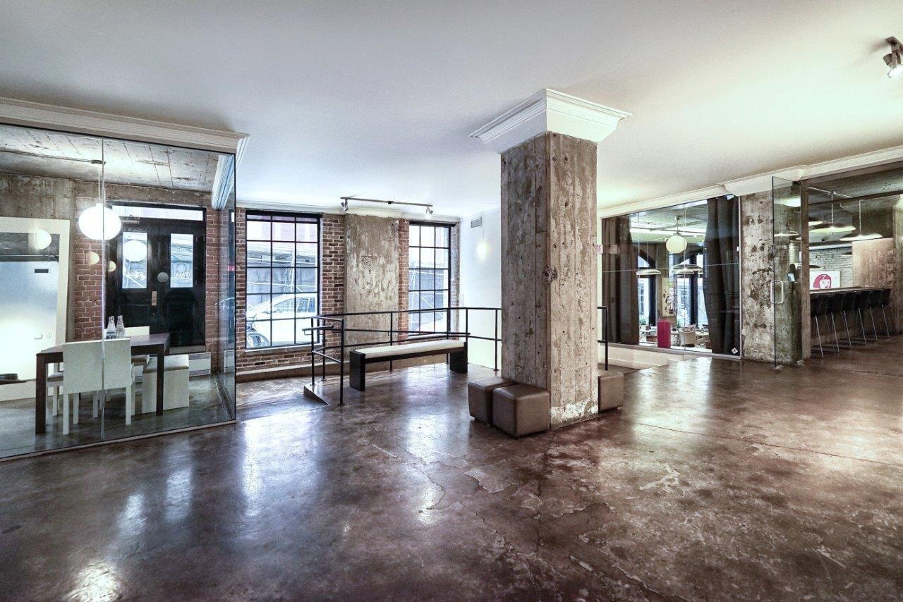 









454


Rue De La Gauchetière O.

, 501-502,
Montréal (Ville-Marie),




QC
H2Z1E3

