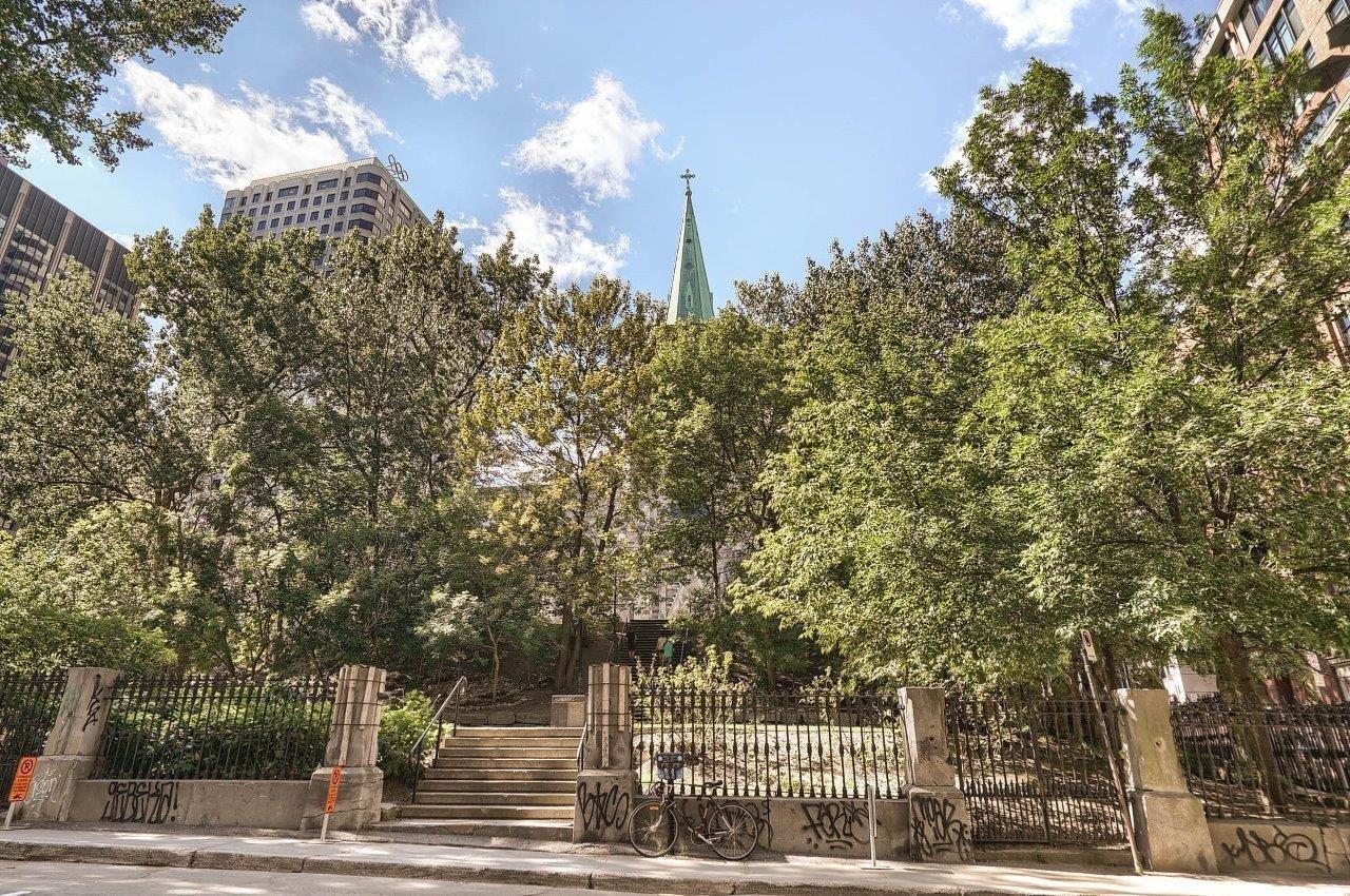 









454


Rue De La Gauchetière O.

, 501-502,
Montréal (Ville-Marie),




QC
H2Z1E3

