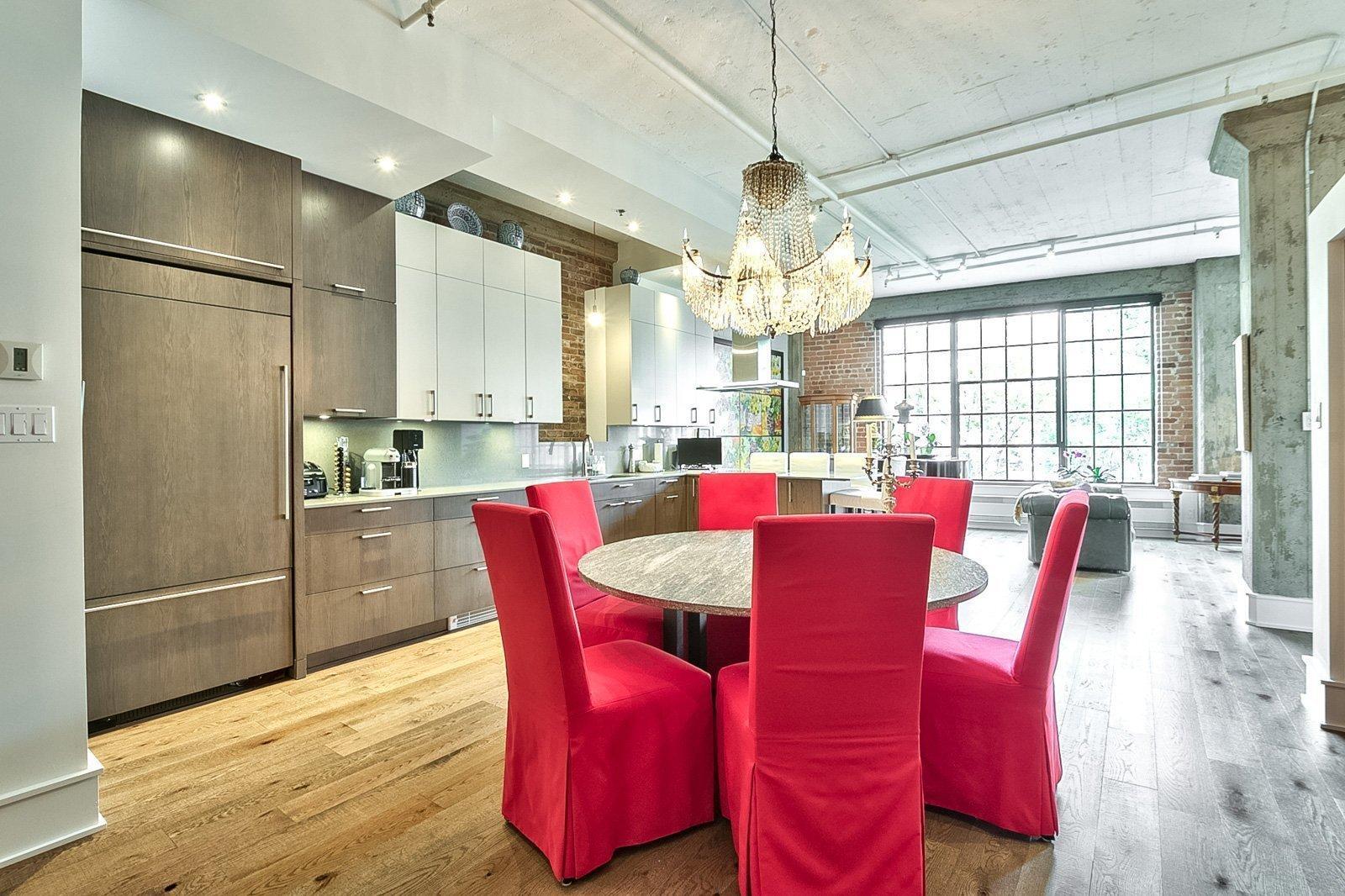 









454


Rue De La Gauchetière O.

, 501-502,
Montréal (Ville-Marie),




QC
H2Z1E3

