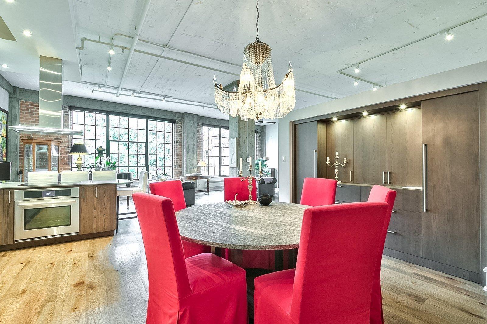 









454


Rue De La Gauchetière O.

, 501-502,
Montréal (Ville-Marie),




QC
H2Z1E3

