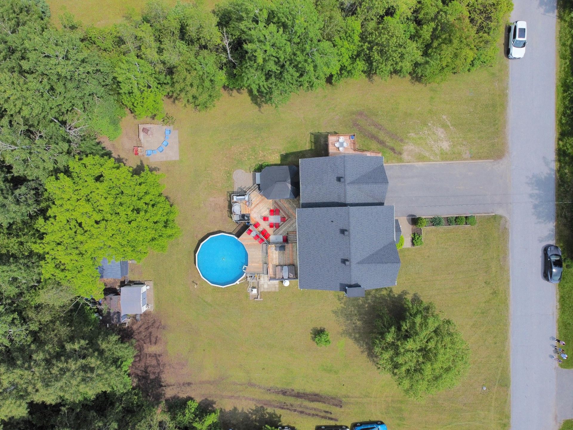 









202


25e Rue O.

,
Venise-en-Québec,




QC
J0J2K0

