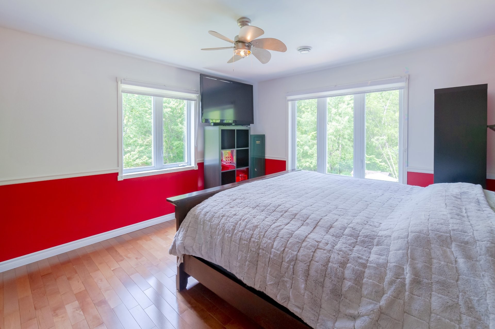 









202


25e Rue O.

,
Venise-en-Québec,




QC
J0J2K0

