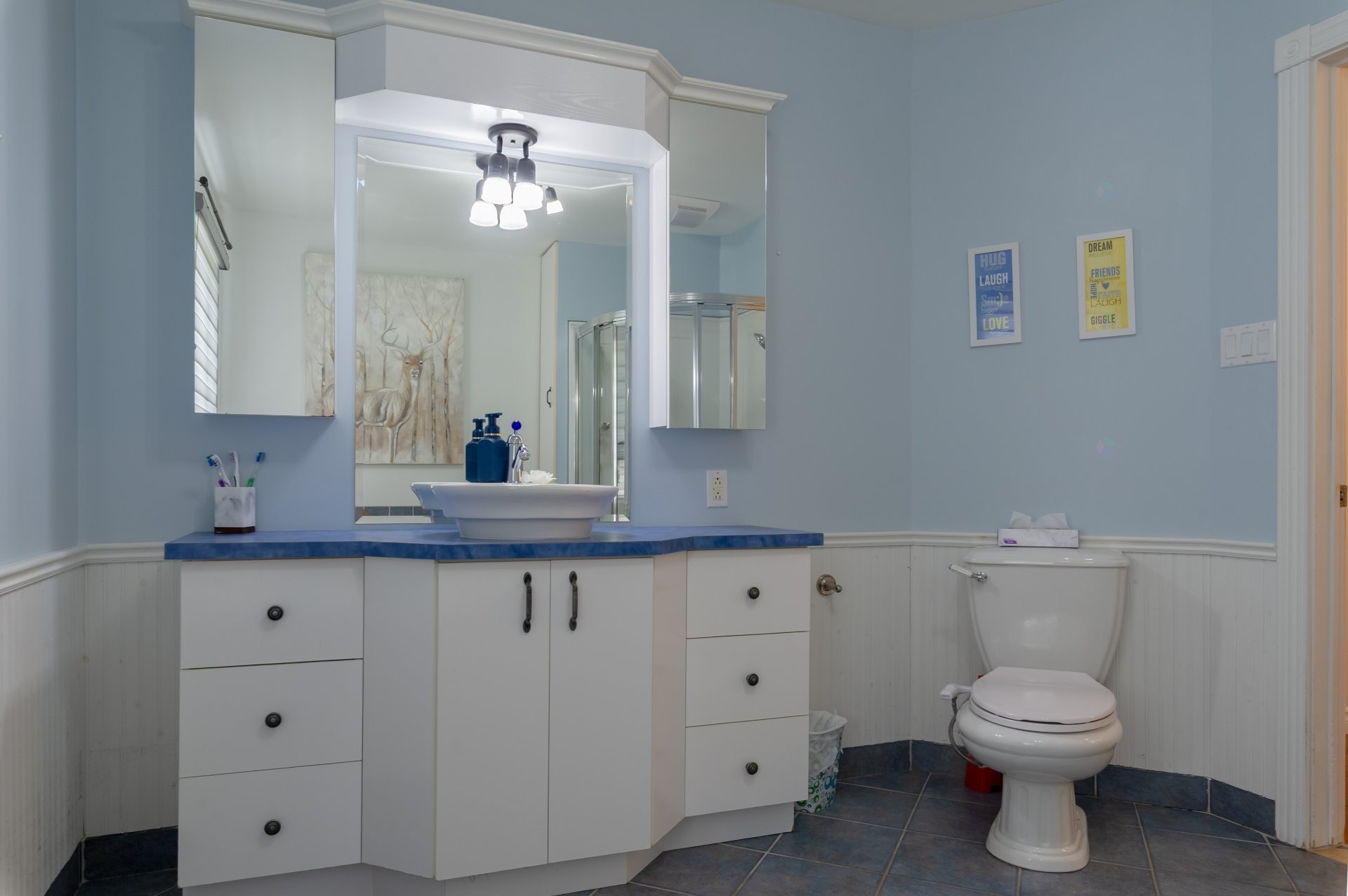 









202


25e Rue O.

,
Venise-en-Québec,




QC
J0J2K0

