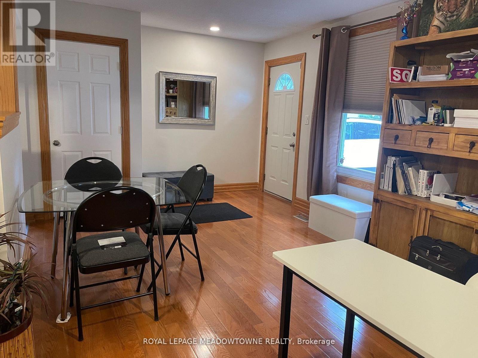 












7010 BONNIE STREET

,
Niagara Falls,




Ontario
L2G7L1

