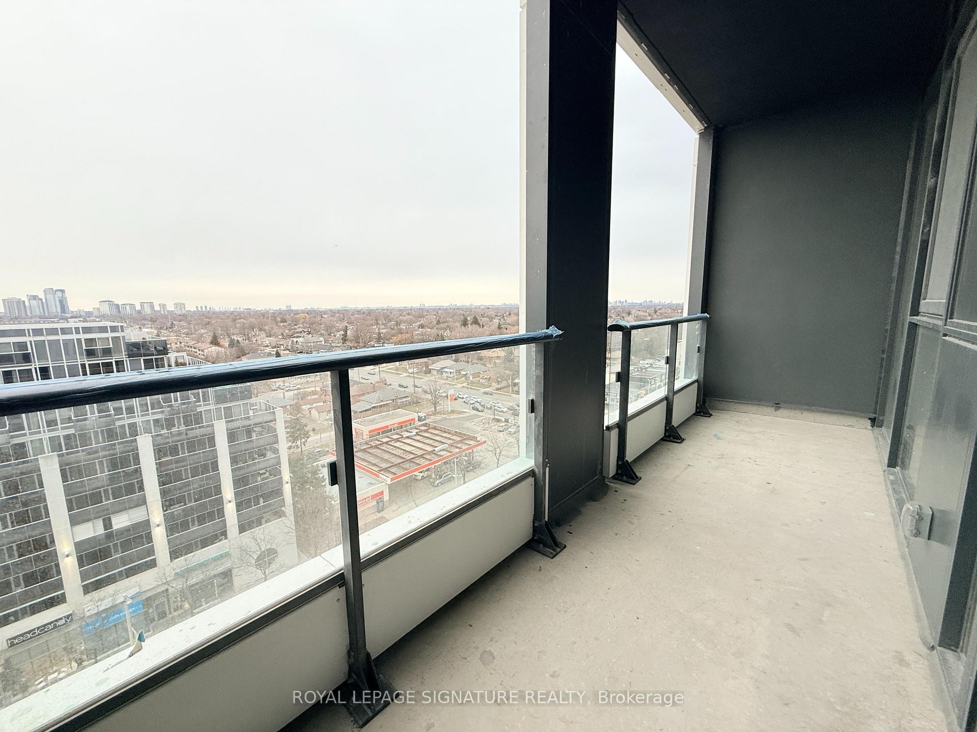 









1007


The Queensway

N/A, 923,
Toronto,




ON
M8Z 6C7

