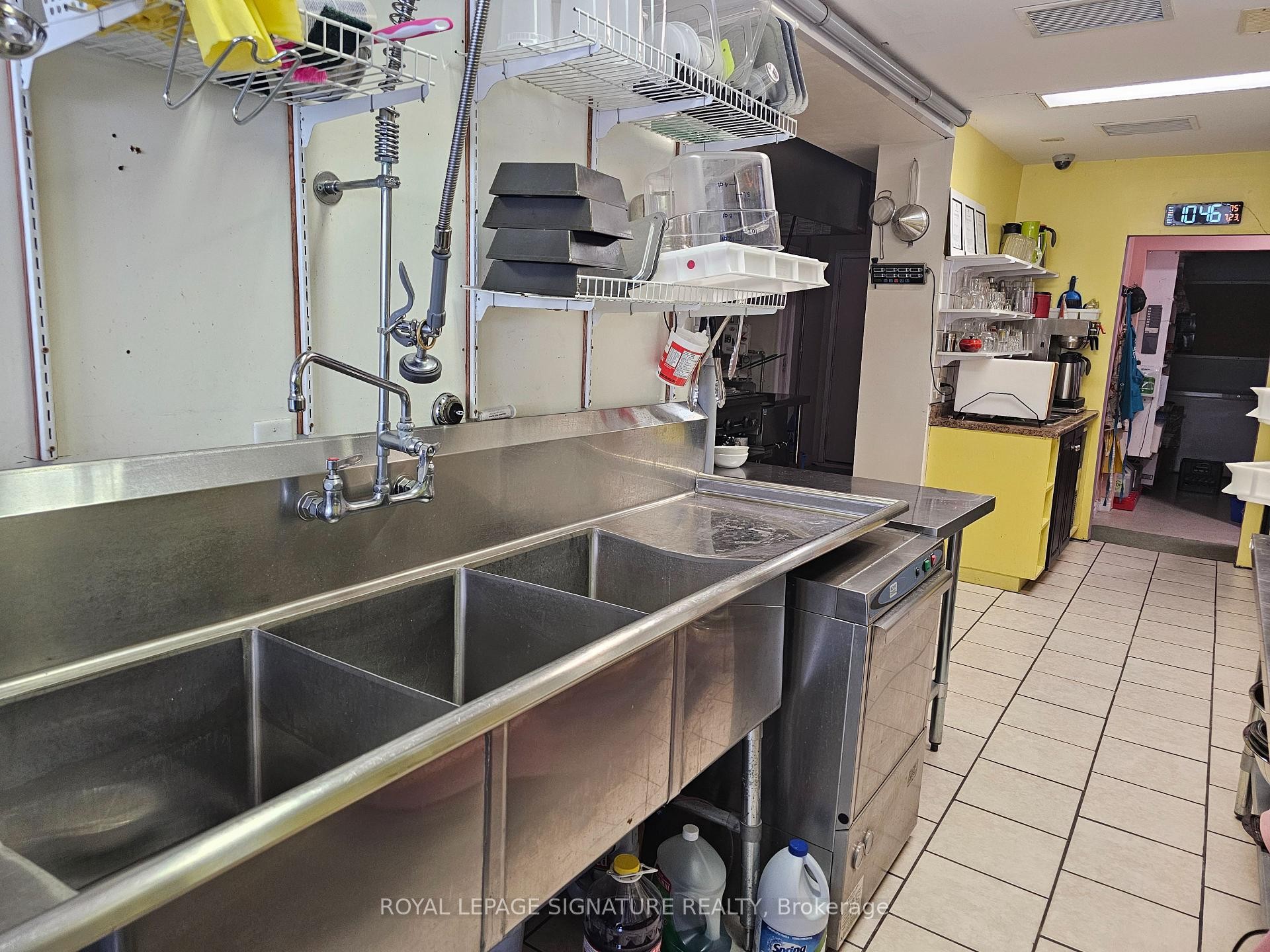 









500


Main

Street,
Powassan,




ON
P0H 1Z0

